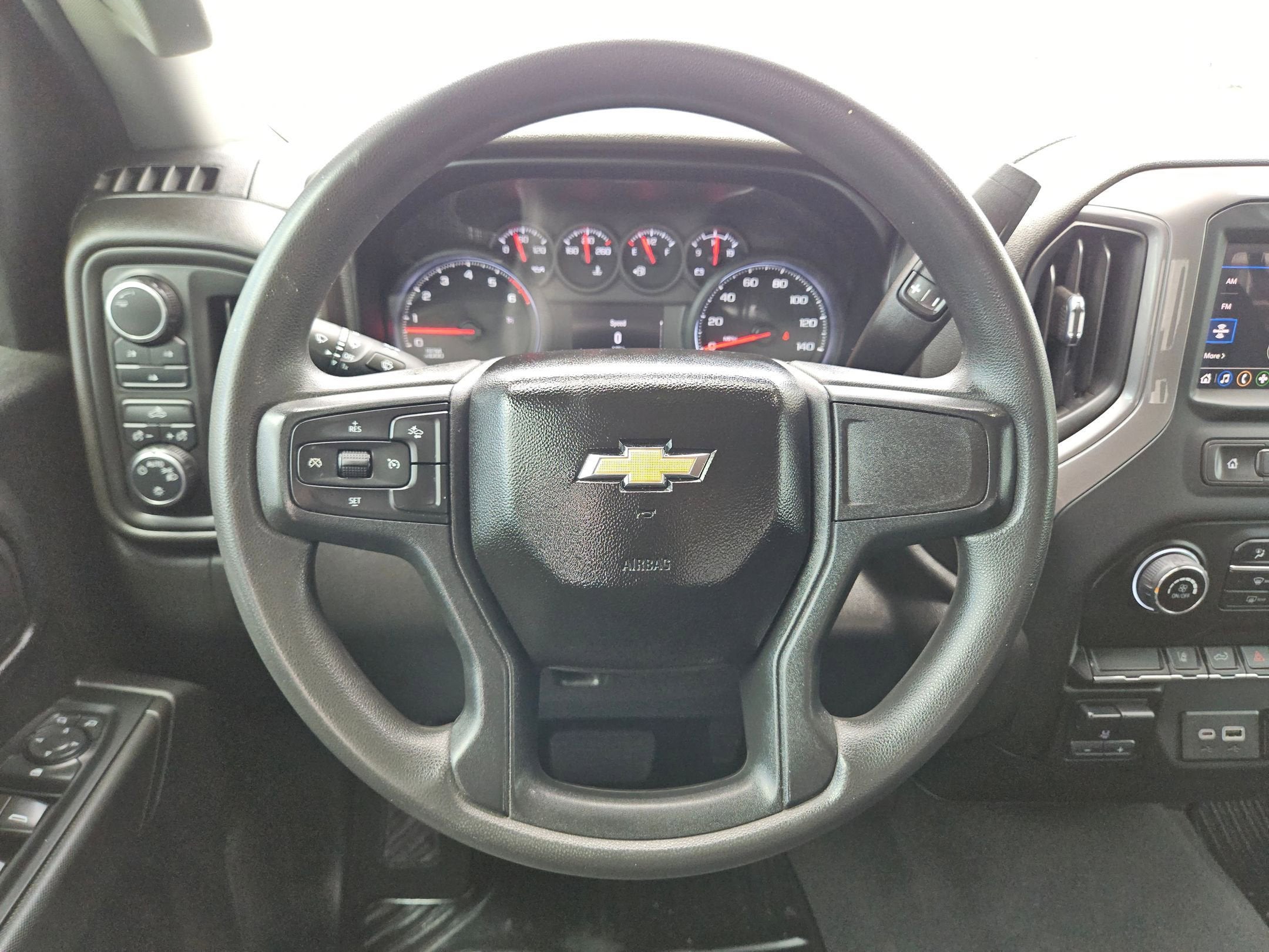 2024 Chevrolet Silverado 2500HD Custom