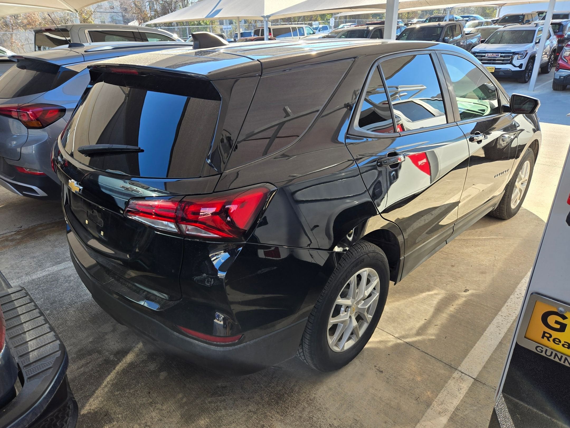 2022 Chevrolet Equinox LS