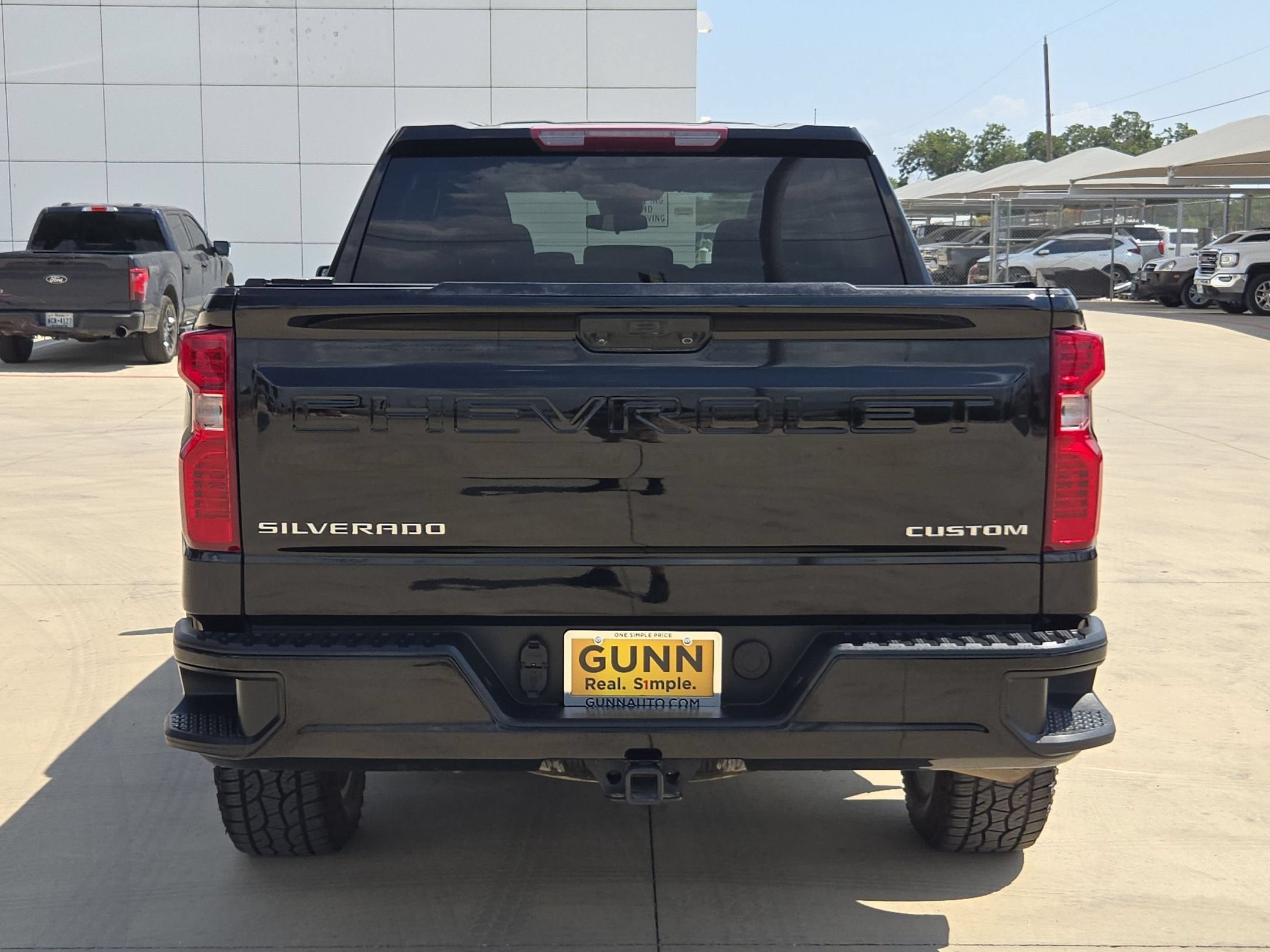 2022 Chevrolet Silverado 1500 Custom