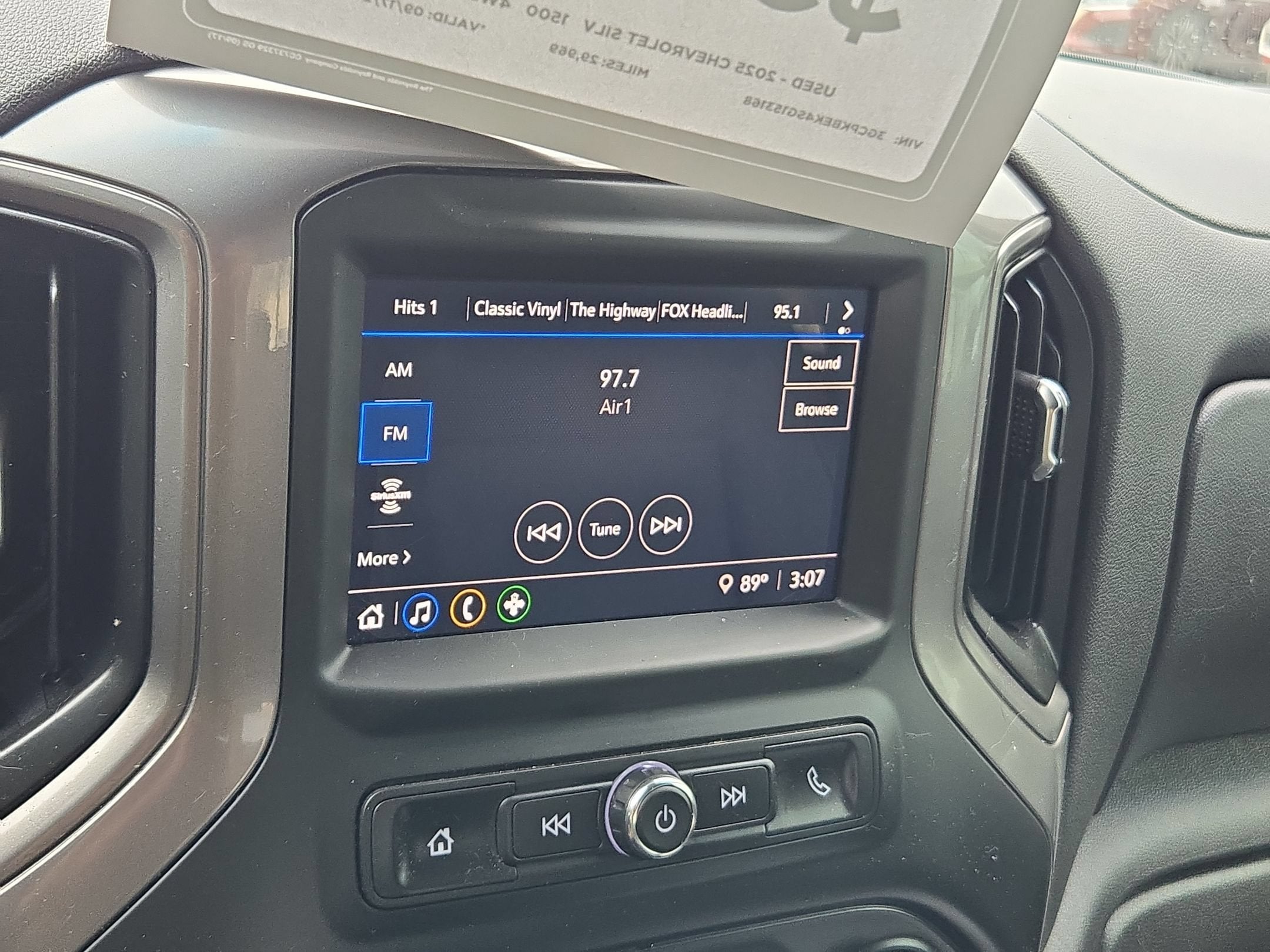 2025 Chevrolet Silverado 1500 Custom