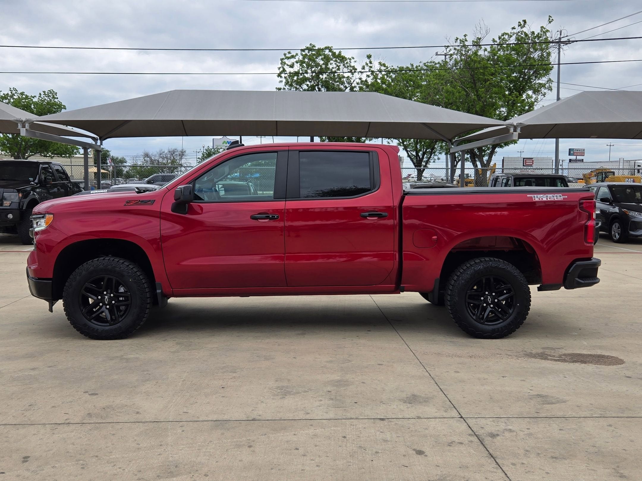 2024 Chevrolet Silverado 1500 LT Trail Boss