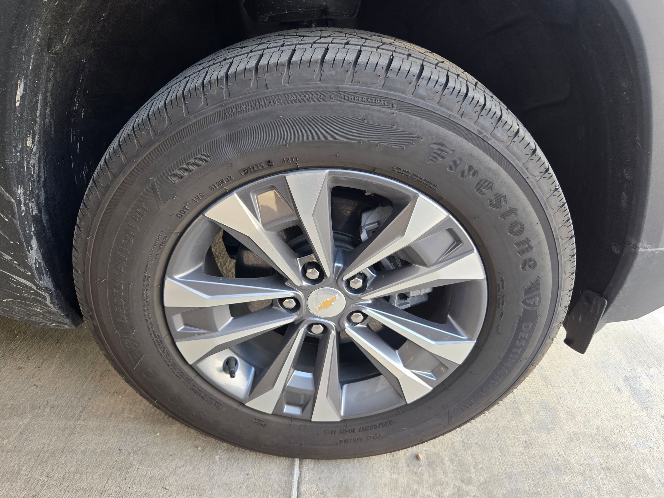 2026 Chevrolet Equinox FWD LT