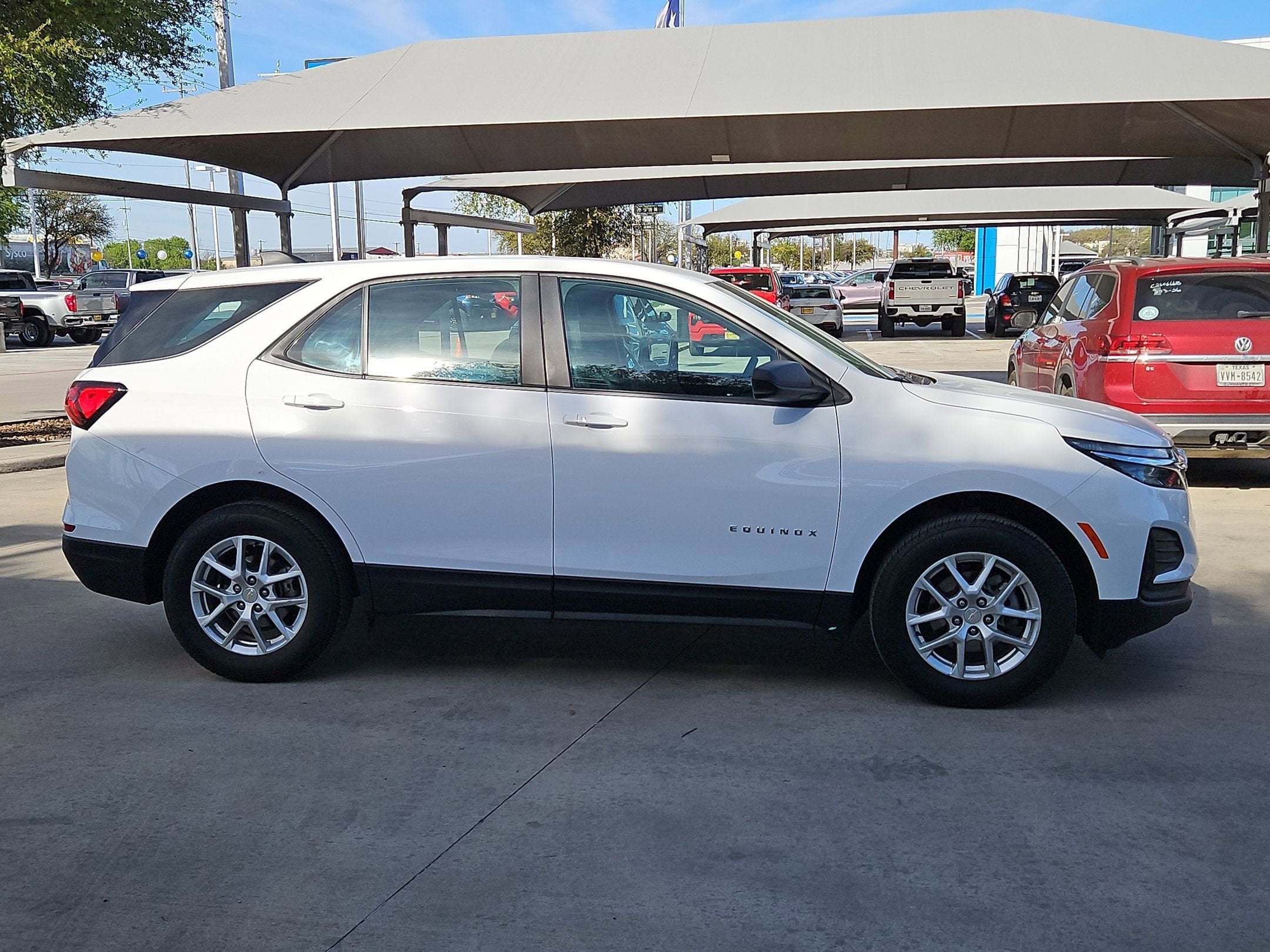 2024 Chevrolet Equinox LS