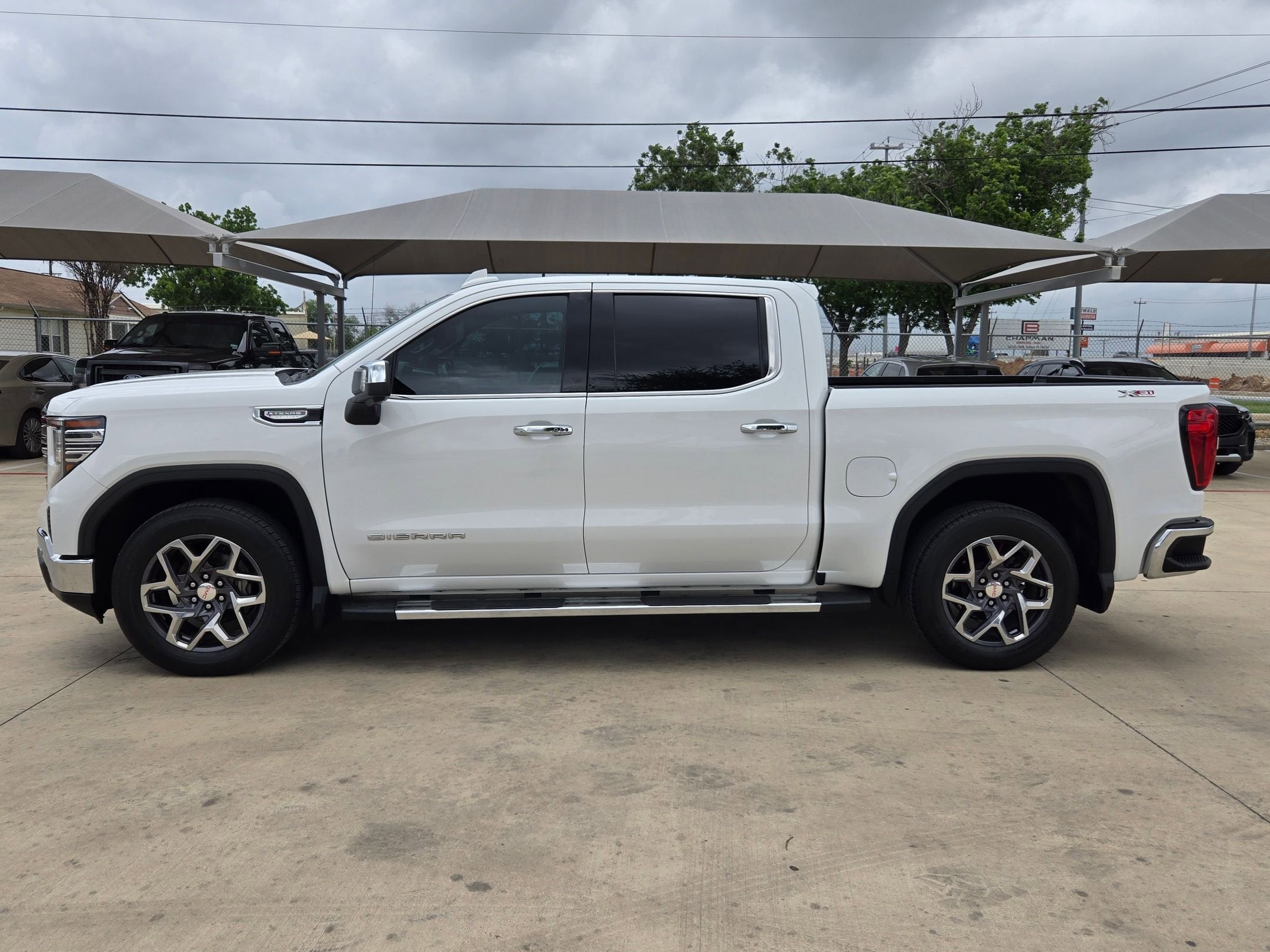 2022 GMC Sierra 1500 SLT