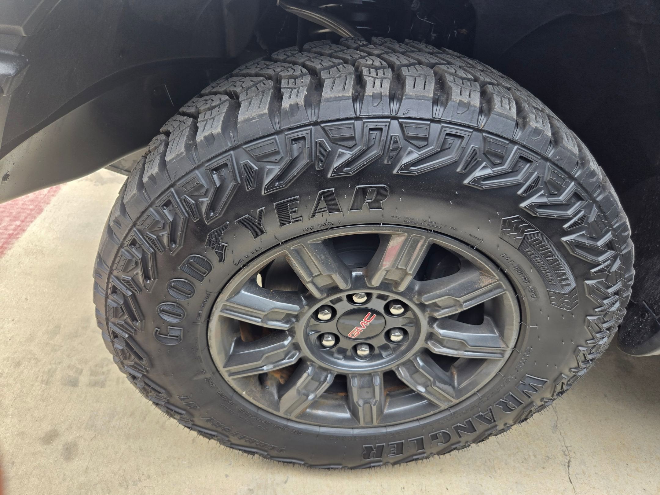2024 GMC Sierra 1500 AT4X