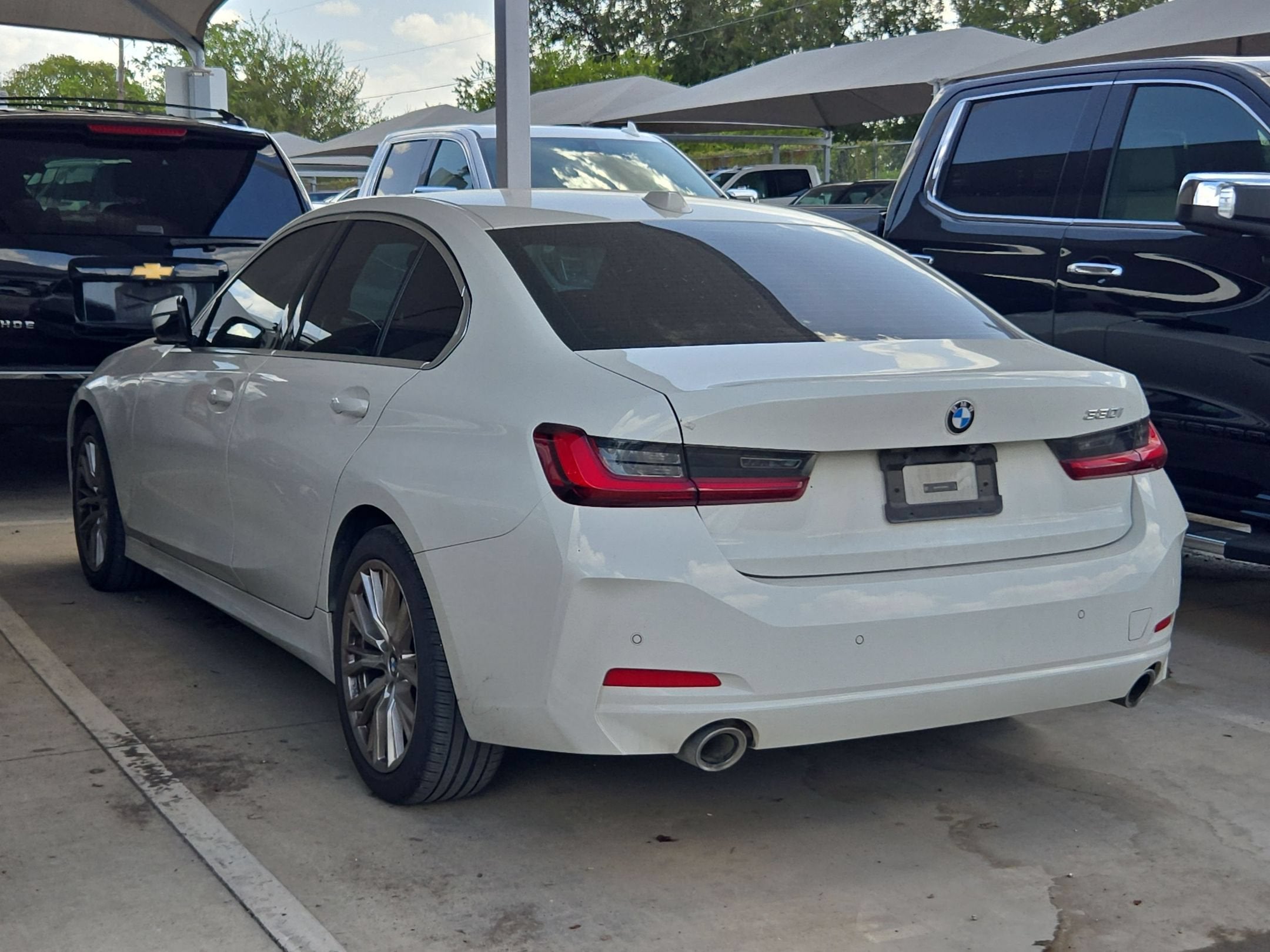 2024 BMW 3 Series 330i