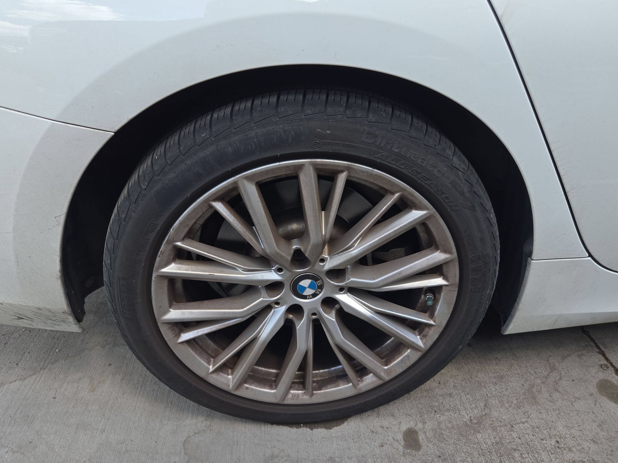 2024 BMW 3 Series 330i