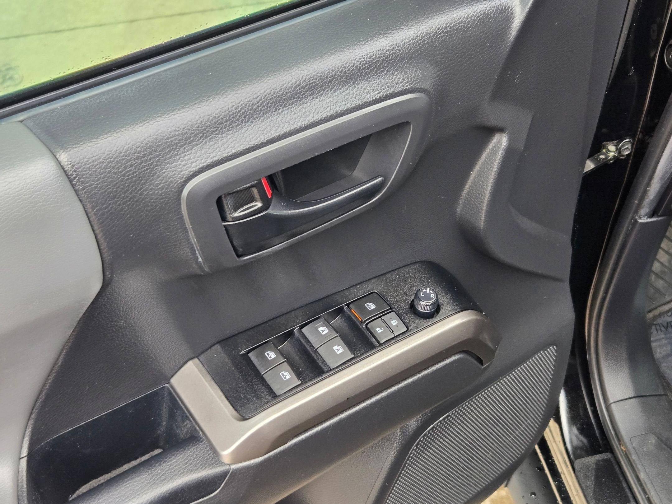 2023 Toyota Tacoma 2WD SR5