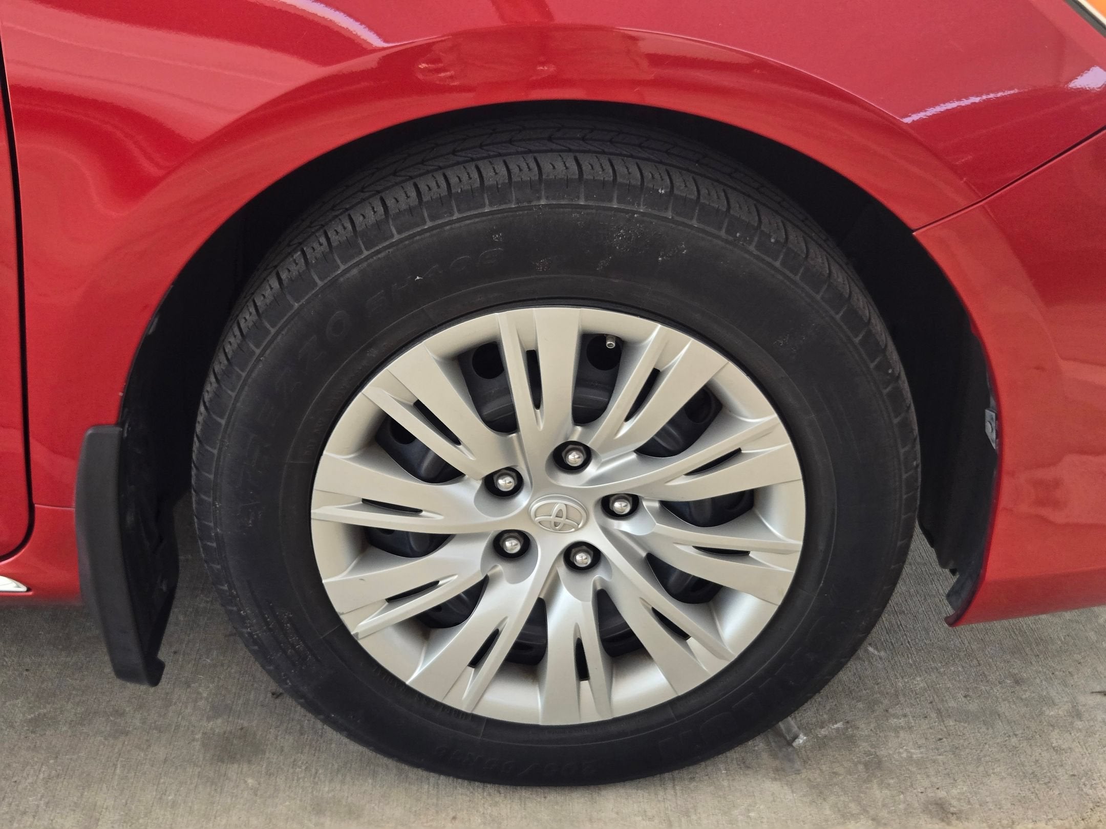 2014 Toyota Camry LE
