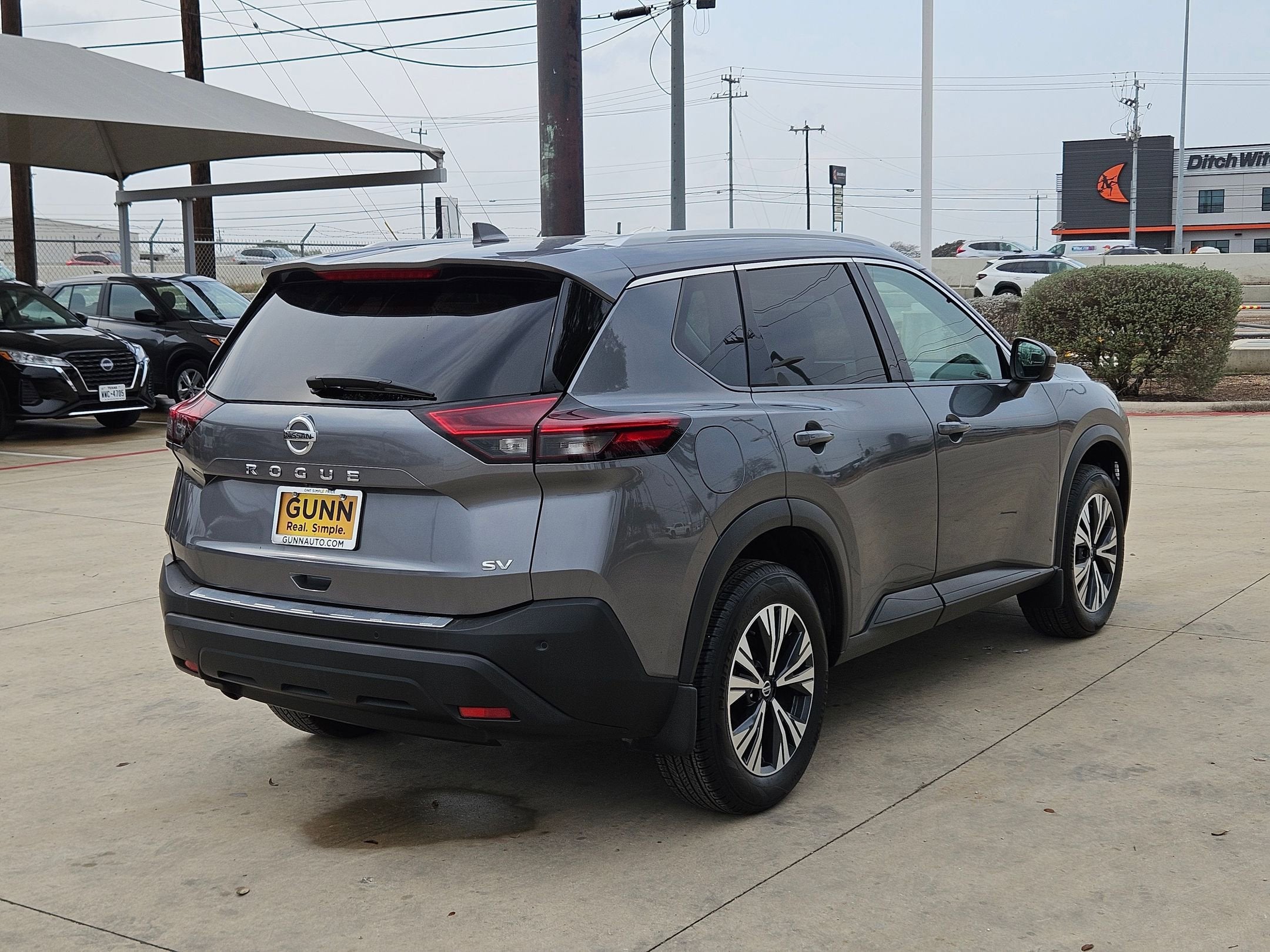 2021 Nissan Rogue SV