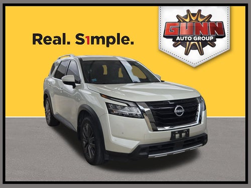 2024 Nissan Pathfinder SL