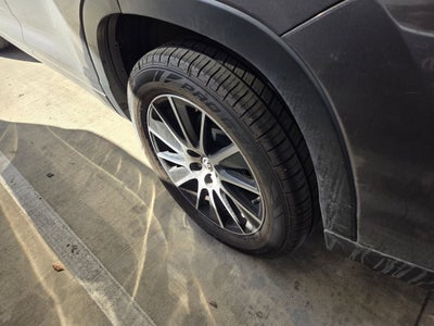 2017 Toyota Highlander SE