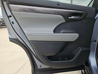 2020 Toyota Highlander Limited