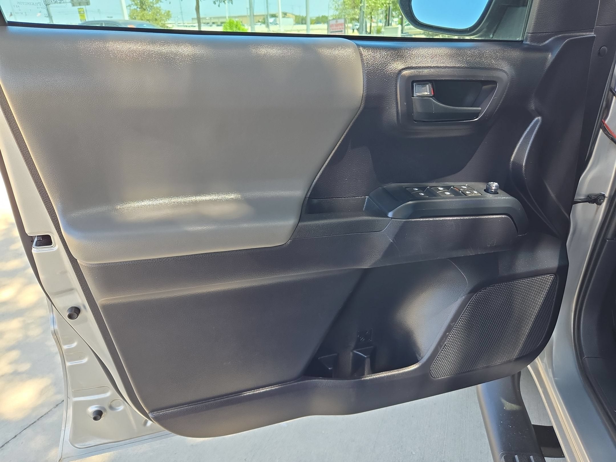 2020 Toyota Tacoma 2WD SR