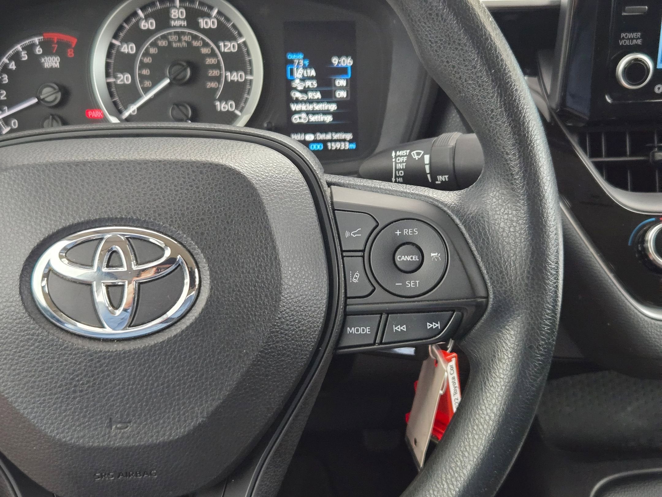 2022 Toyota Corolla LE