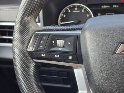 2023 Mitsubishi Outlander ES