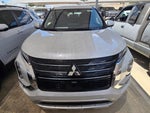 2022 Mitsubishi Outlander Base