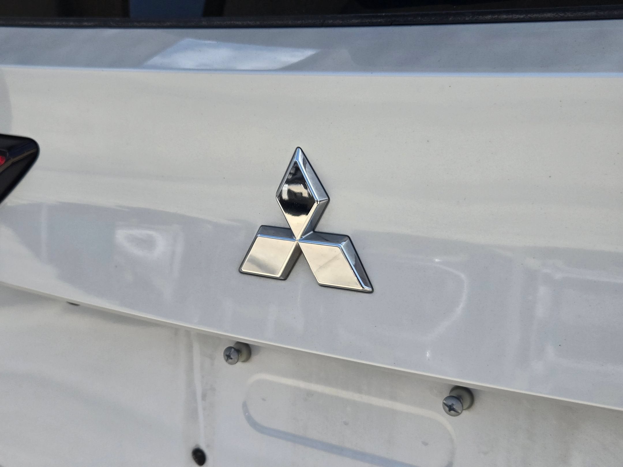 2022 Mitsubishi Outlander Base