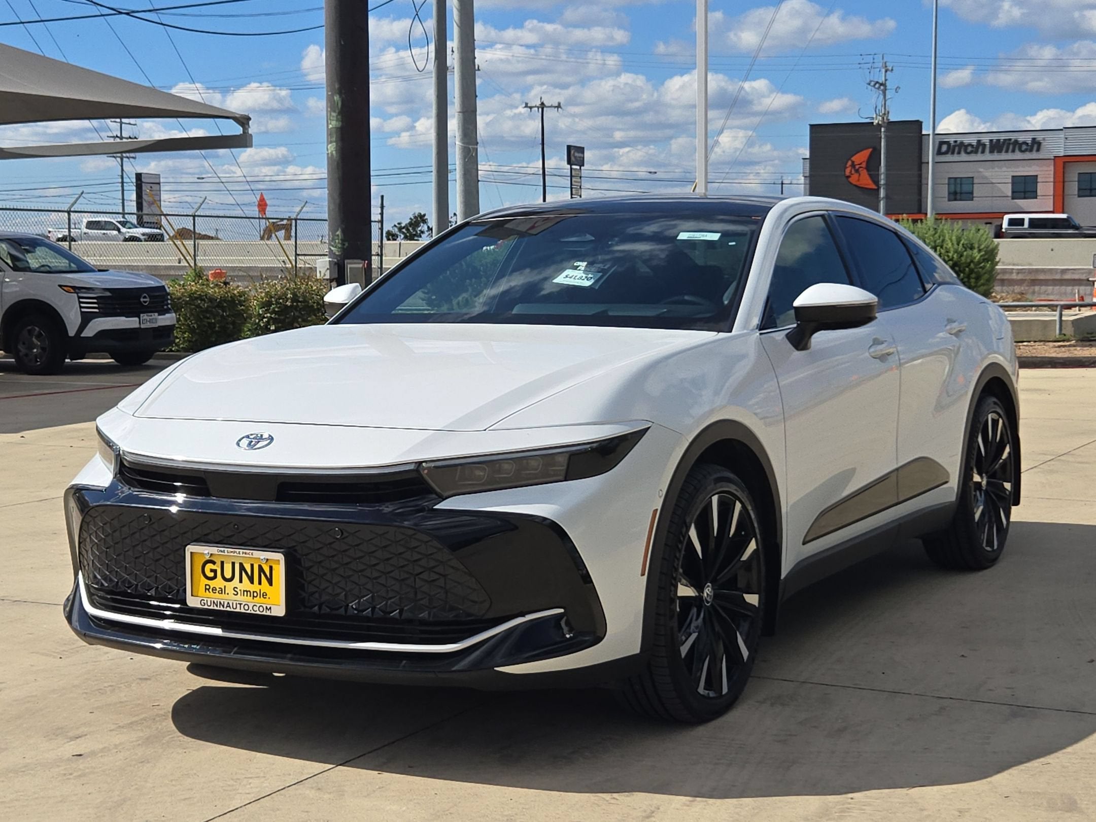 2025 Toyota Crown Platinum