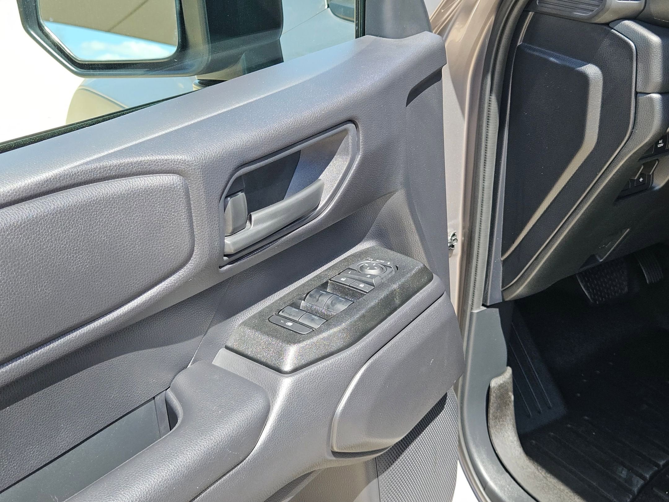 2025 Toyota Land Cruiser 4WD