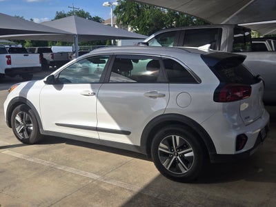 2022 Kia Niro LXS