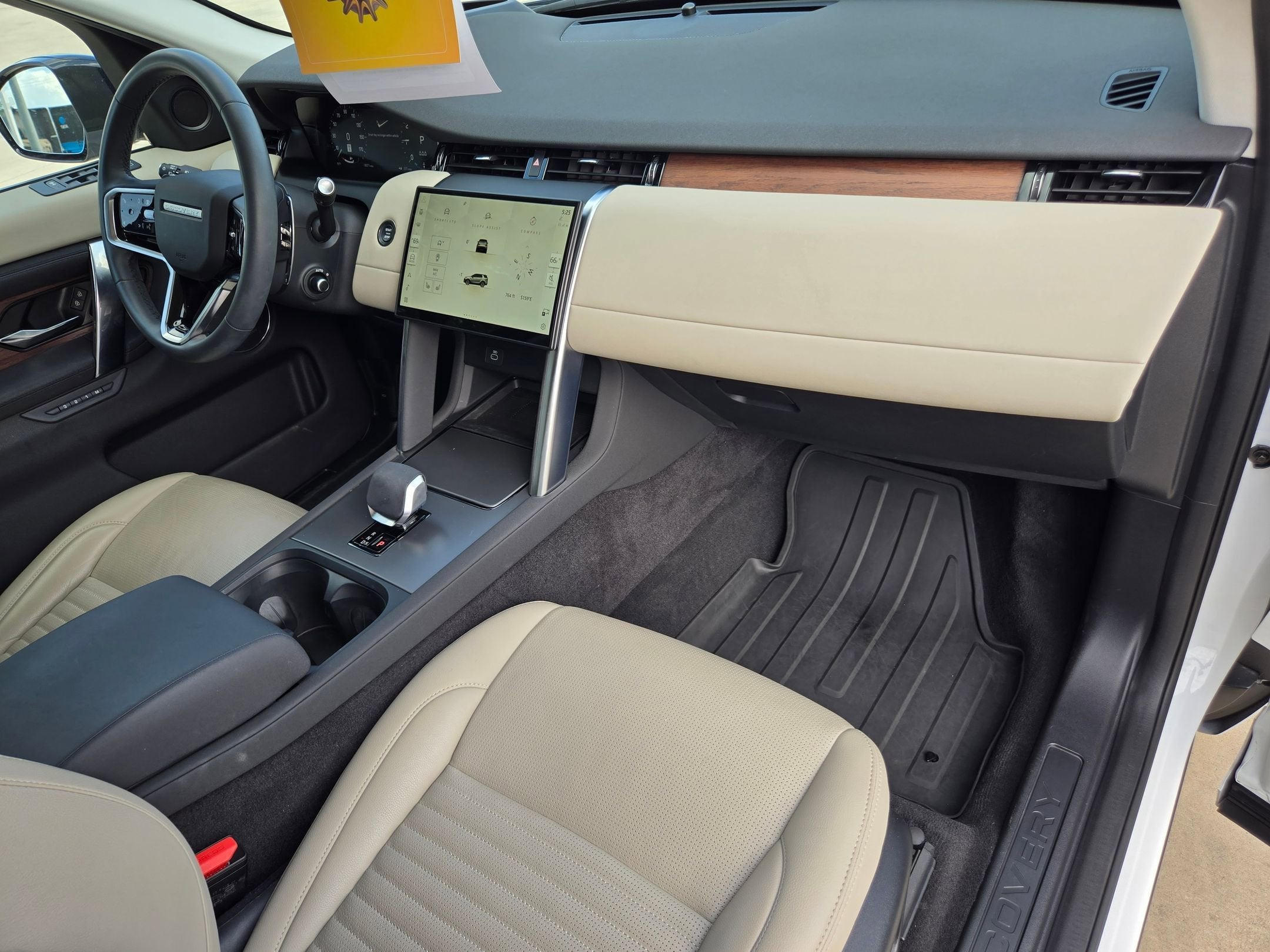 2025 Land Rover Discovery Sport S