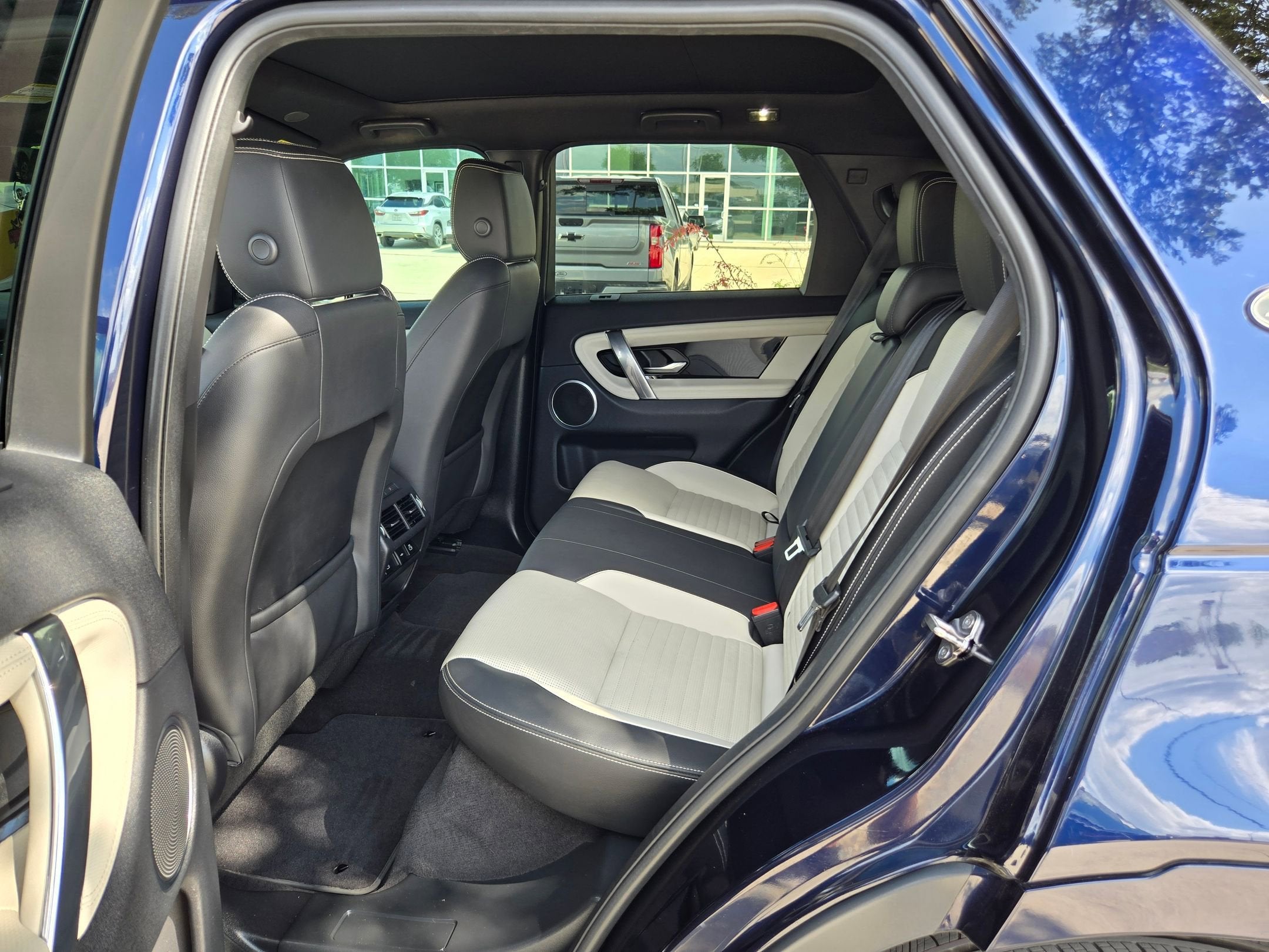 2023 Land Rover Discovery Sport S R-Dynamic