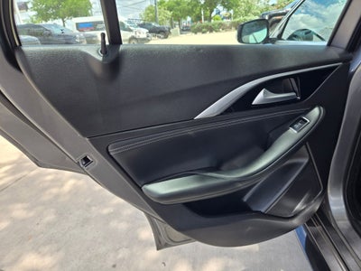 2017 INFINITI QX30 Premium