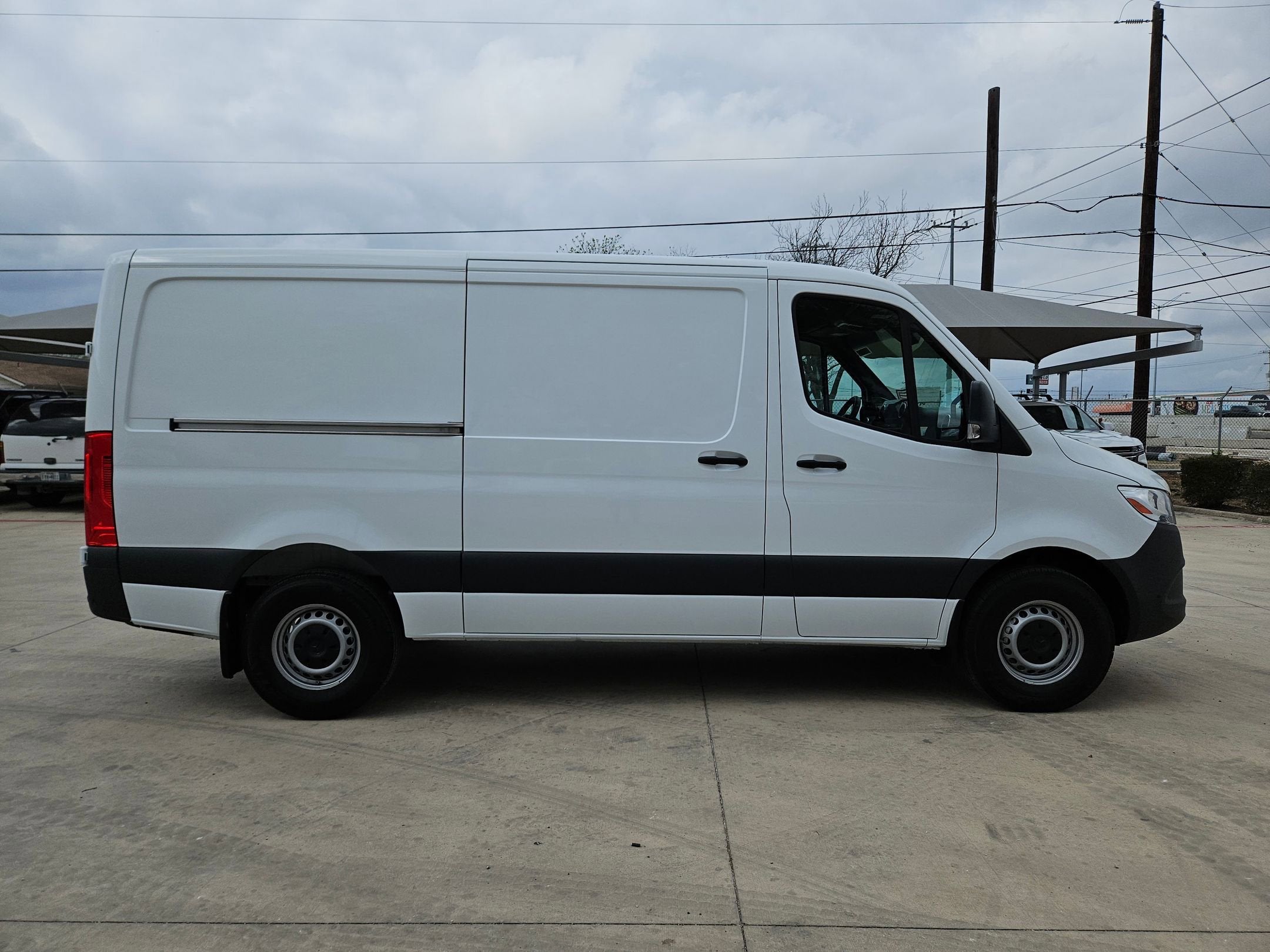2025 Mercedes-Benz Sprinter Cargo Van 144 WB