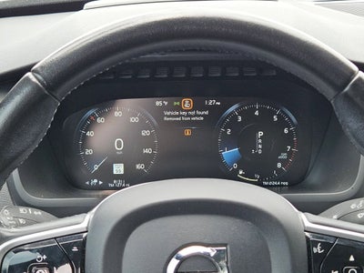 2022 Volvo XC90 Momentum