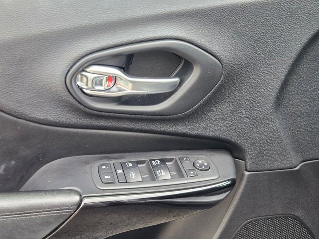 2019 Jeep Cherokee Altitude