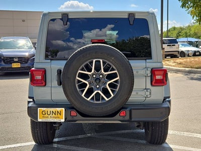 2024 Jeep Wrangler Sahara