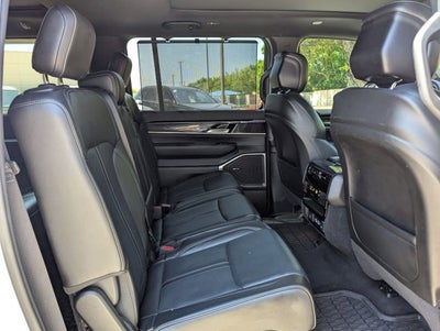 2023 Jeep Wagoneer L Base