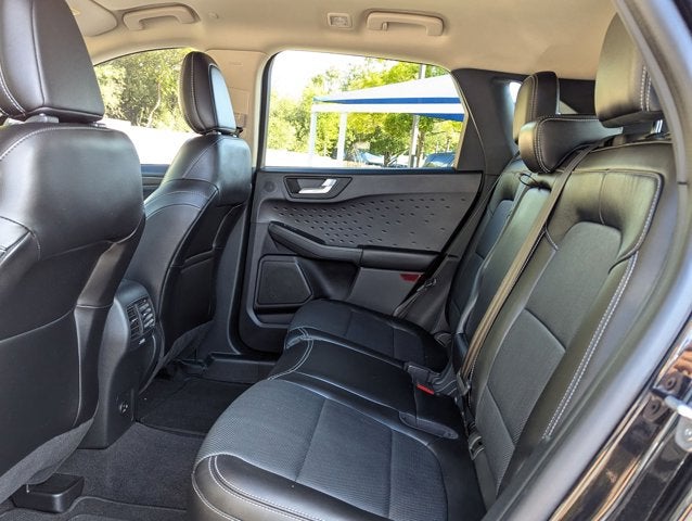 2020 Ford Escape Titanium Hybrid