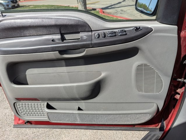 2005 Ford Excursion Base