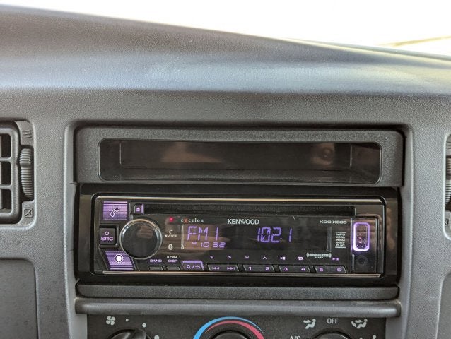 2005 Ford Excursion Base