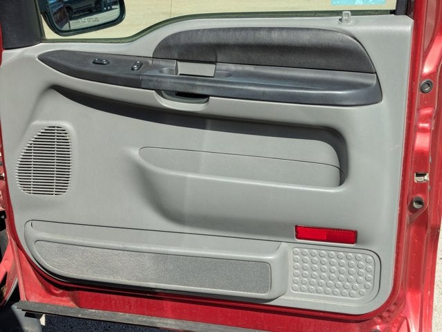 2005 Ford Excursion Base