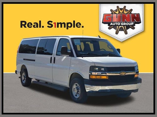 2025 Chevrolet Express Passenger LT