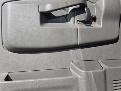 2025 Chevrolet Express Passenger LT
