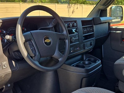 2025 Chevrolet Express Passenger LT