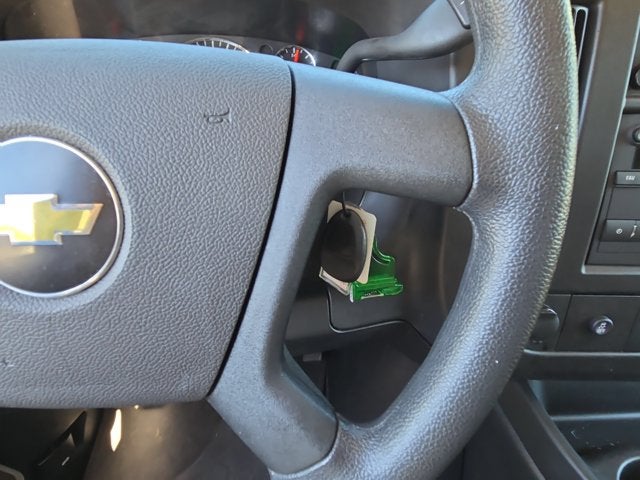 2025 Chevrolet Express Passenger LT
