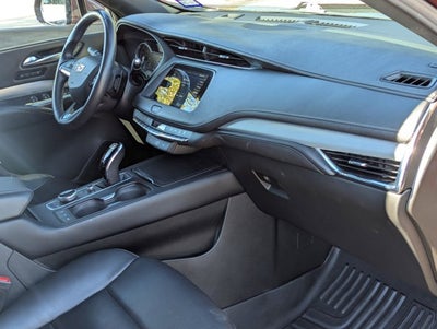 2023 Cadillac XT4 FWD Premium Luxury