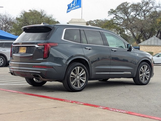 2021 Cadillac XT6 Premium Luxury