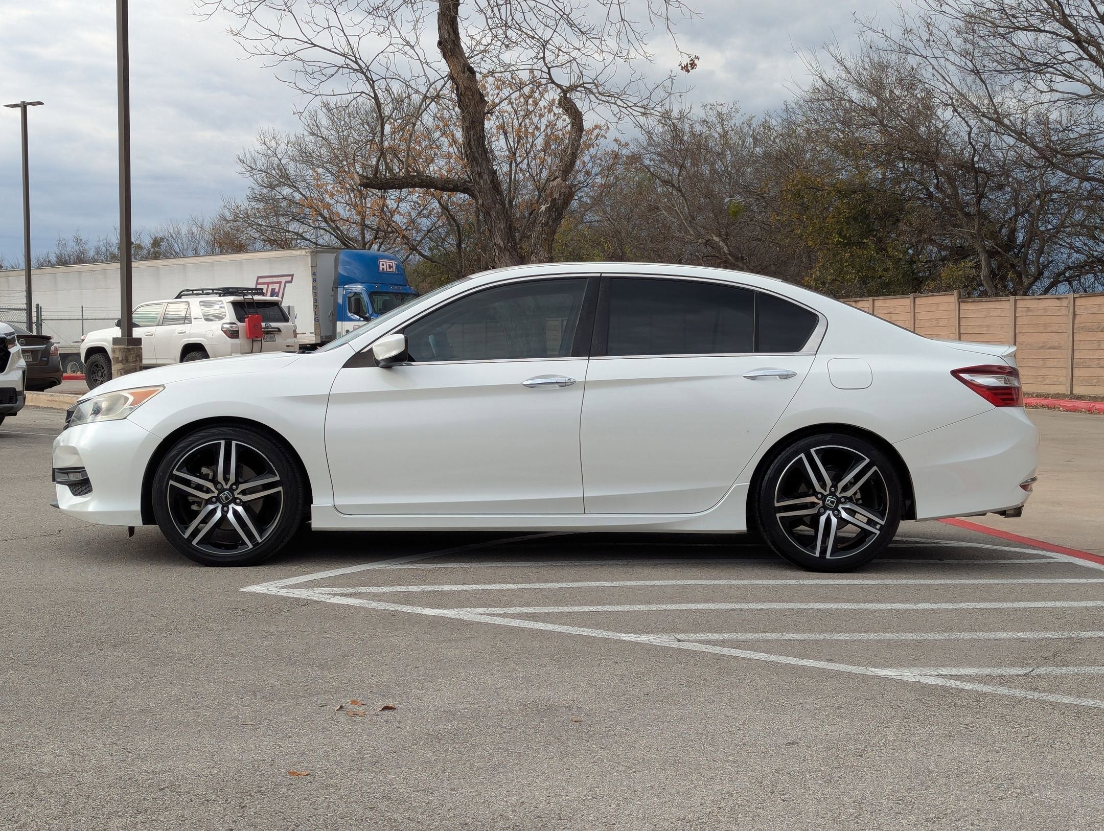 2017 Honda Accord Sedan Sport SE