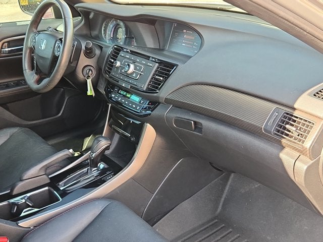 2017 Honda Accord Sedan Sport SE