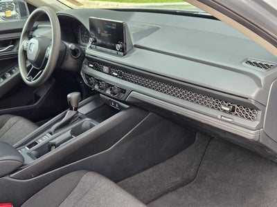 2025 Honda Accord Sedan SE