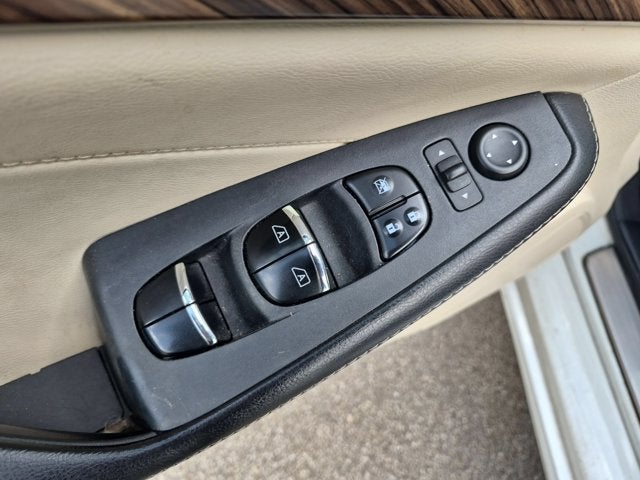 2017 Nissan Maxima Platinum