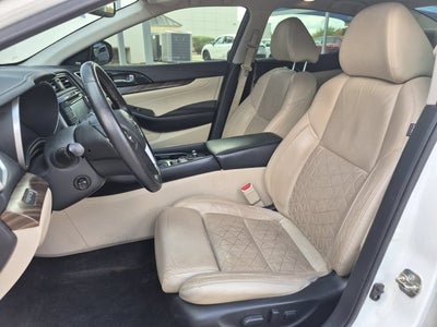 2017 Nissan Maxima Platinum
