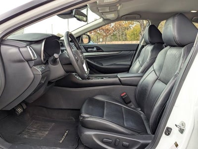 2023 Nissan Maxima SV