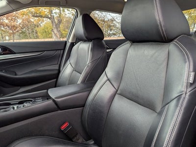 2023 Nissan Maxima SV